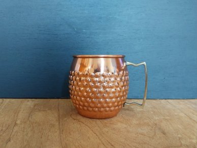 Studded hammered mug