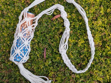 Snowy White Macrame Bottle Bag